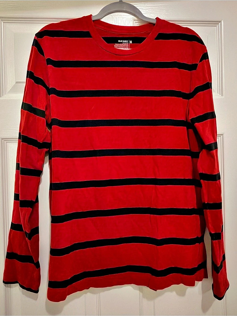 Old Navy Long-Sleeve Striped Crew-Neck Tee Red & Black Medium